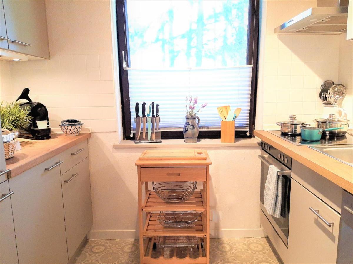 Bungalow Direkt Am See, Mit Eigenem Boot 로딩 외부 사진